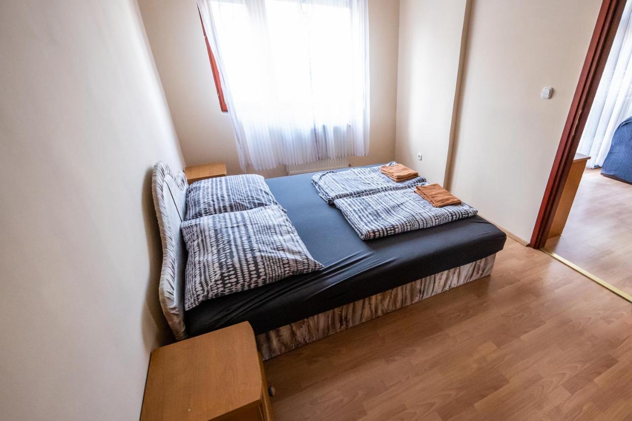 Elit Apartman Debrecen Exterior photo