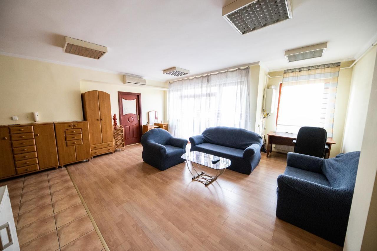 Elit Apartman Debrecen Exterior photo